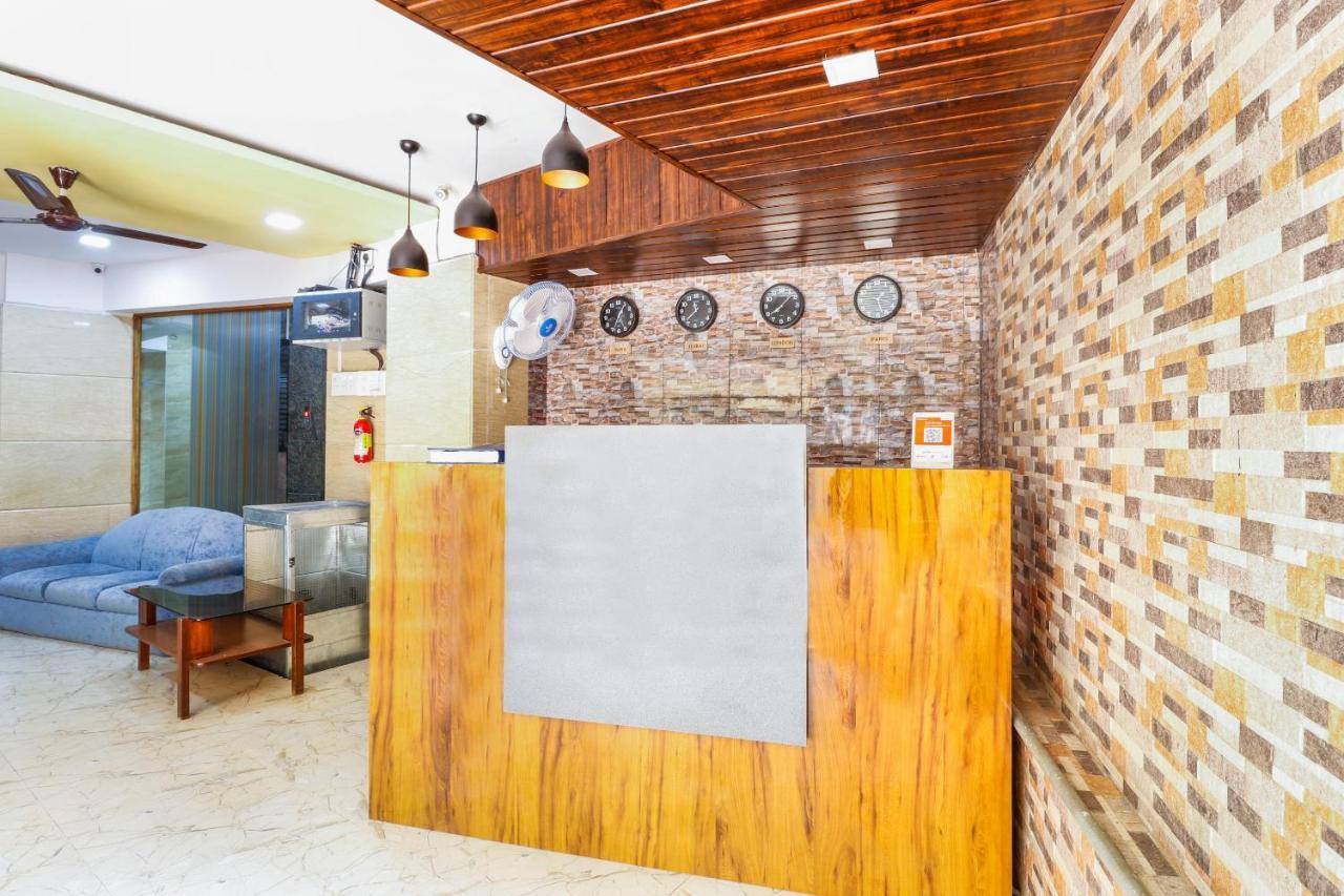 Hotel Crystal Inn Mumbai Bagian luar foto