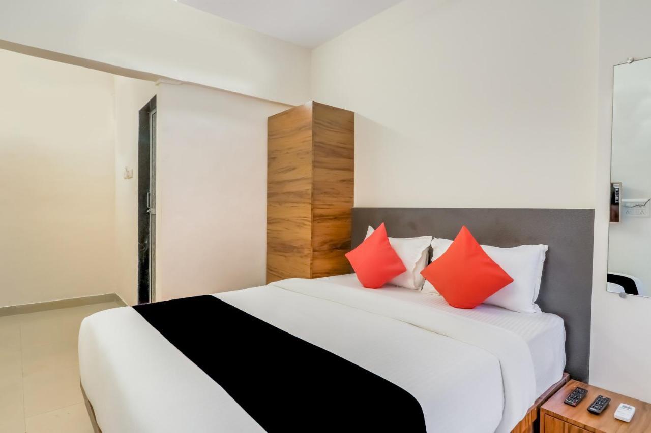 Hotel Crystal Inn Mumbai Bagian luar foto