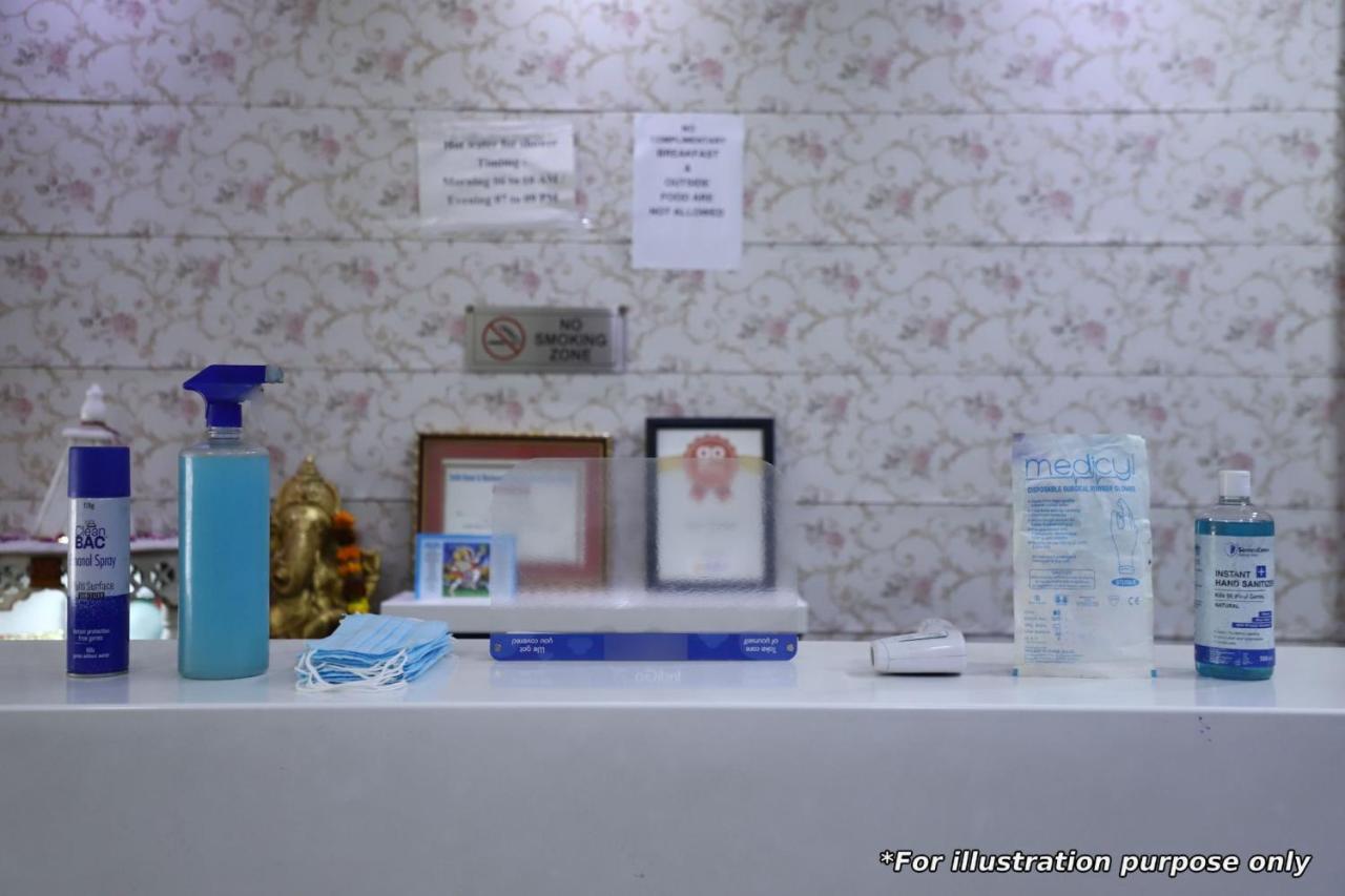 Hotel Crystal Inn Mumbai Bagian luar foto